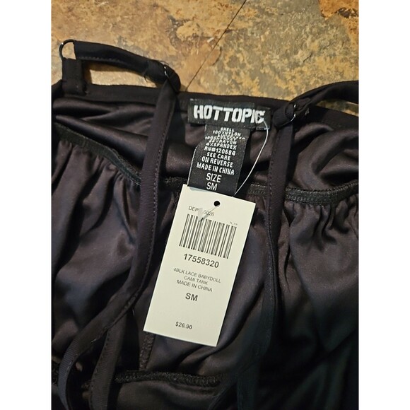 Hot Topic Black‎  Lace-Skull Babydoll Tank Top Size Small NWT (B9) - Picture 3 of 6